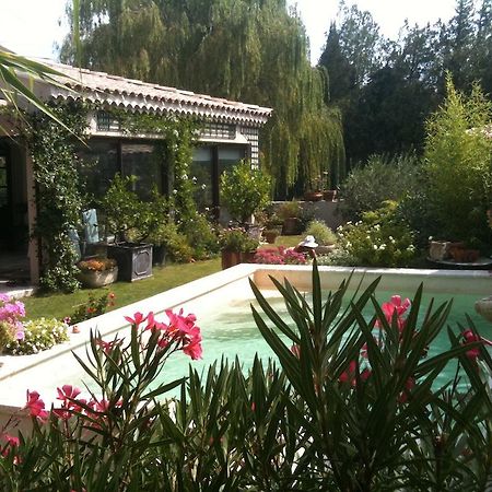 Le Clos Martin Eyragues Esterno foto