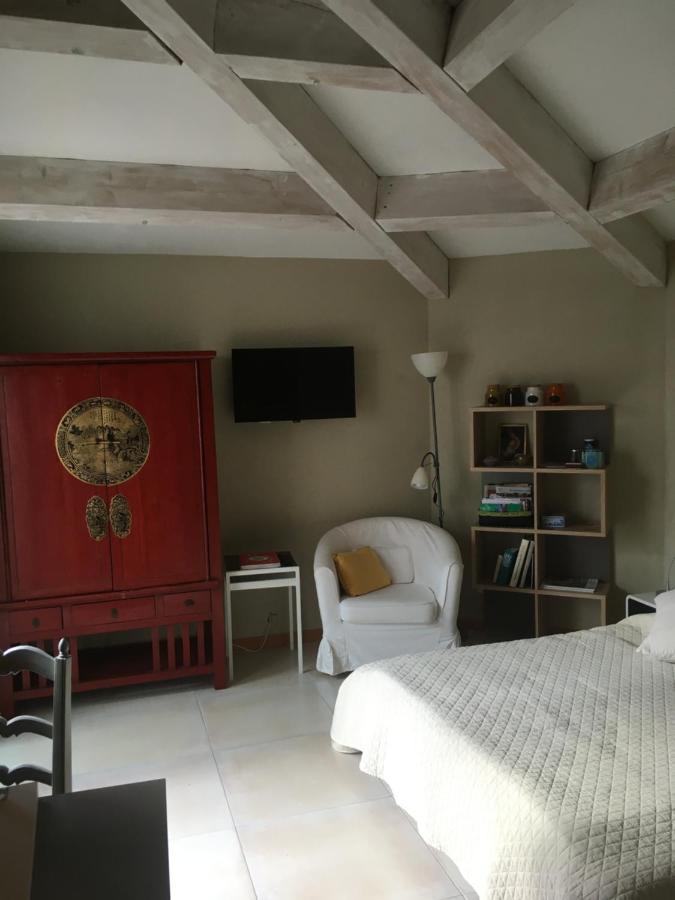 Le Clos Martin Eyragues Esterno foto