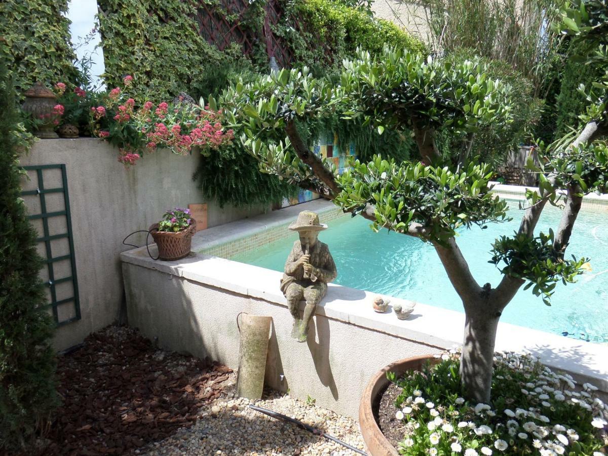 Le Clos Martin Eyragues Esterno foto